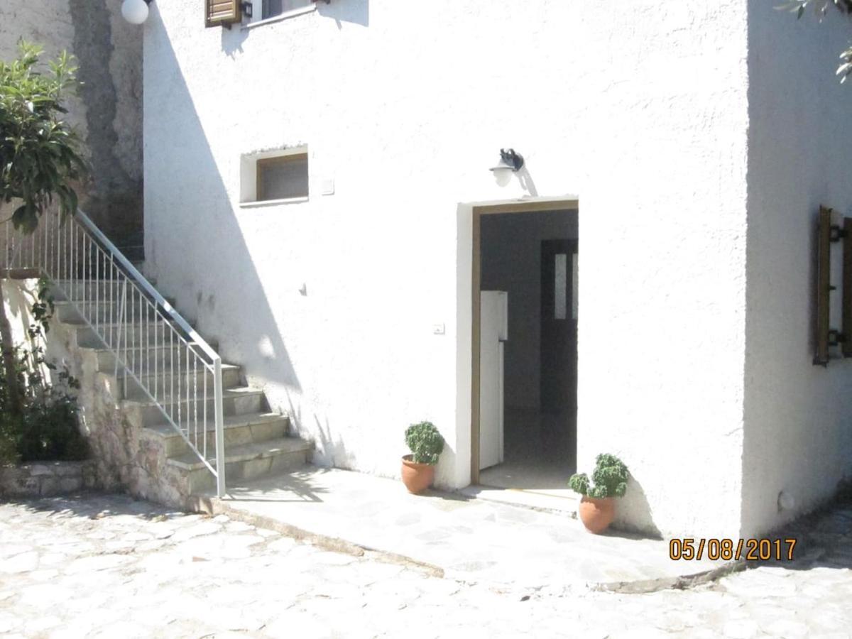 Pirgaki Studios Kardhamili Exterior foto